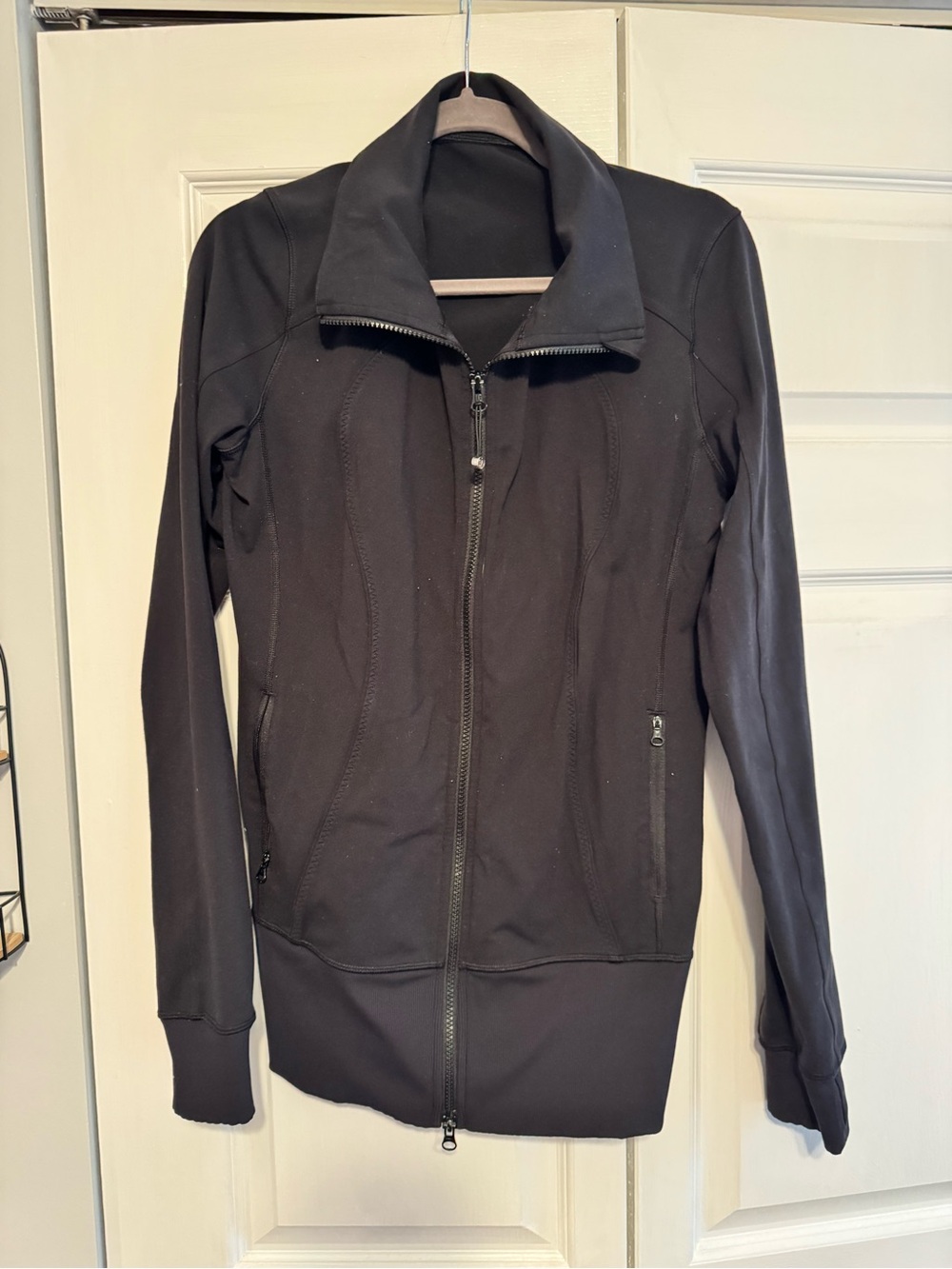 Lululemon Women’s Black Zip-Up Jacket